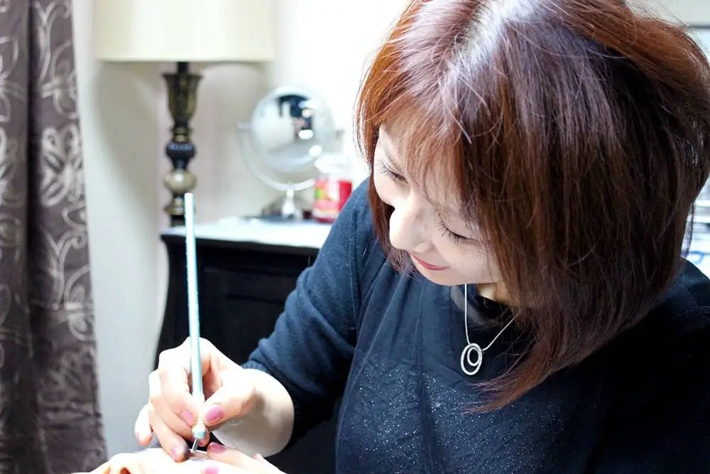 Christine doing lash service